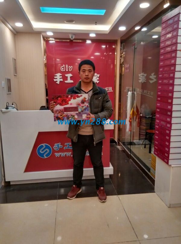 河南濮陽(yáng)尹先生親到手工活之家總部考察，找到正規(guī)可靠的手工活外發(fā)公司(圖1)