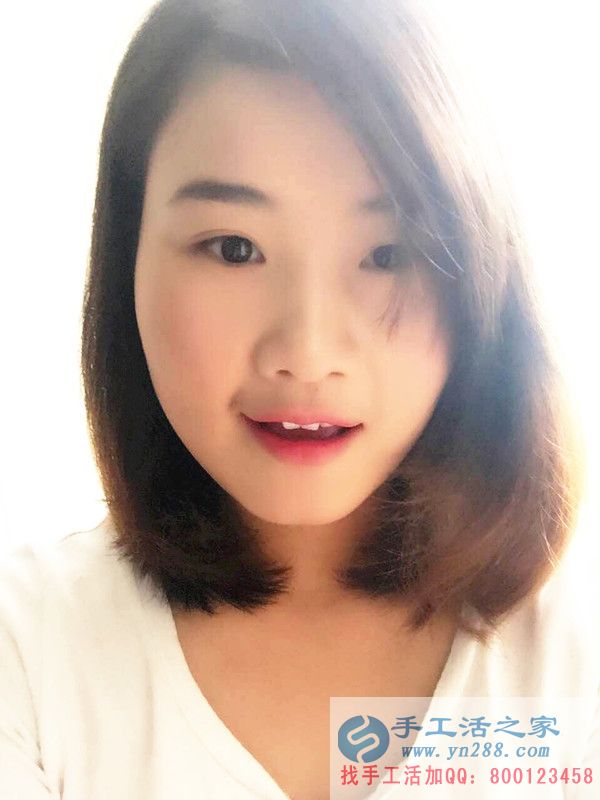 江蘇興化市美女白領辭職選擇手工活項目創(chuàng)業(yè)，用小珠子串繡出美好未來！