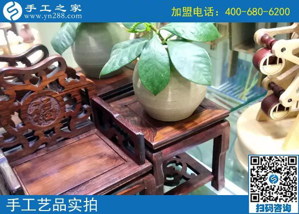 下班后想做兼職掙錢，四川宜賓孫女士在朋友幫助做彩珠繡外發(fā)手工活