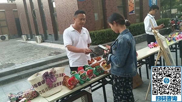 助力創(chuàng)新創(chuàng)業(yè)、綻放手工風(fēng)采--------記手工之家參加邯鄲市叢臺區(qū)創(chuàng)業(yè)項目展銷活動(圖2)