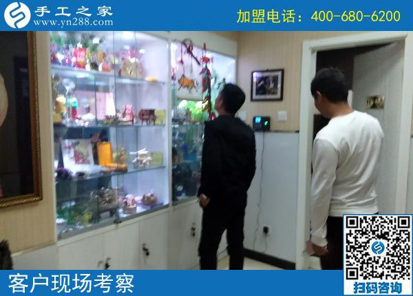 10月20日，把手工活拿回家做，這個(gè)串珠手工活加工能掙錢嗎?手工之家接待考察加工客戶剪影
