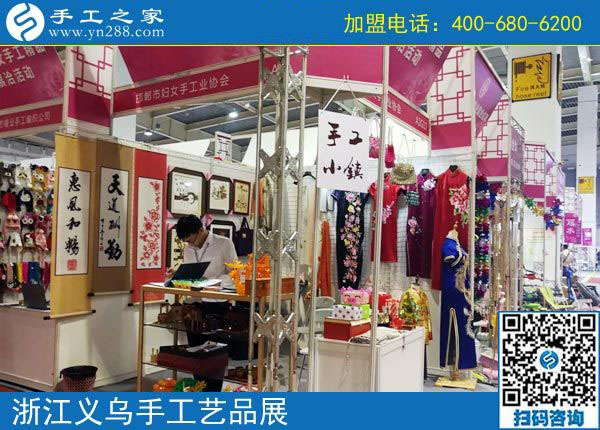 一直堅持做串珠手工活加盟項目，陜西漢中張女士從未間斷親手制作的好習慣