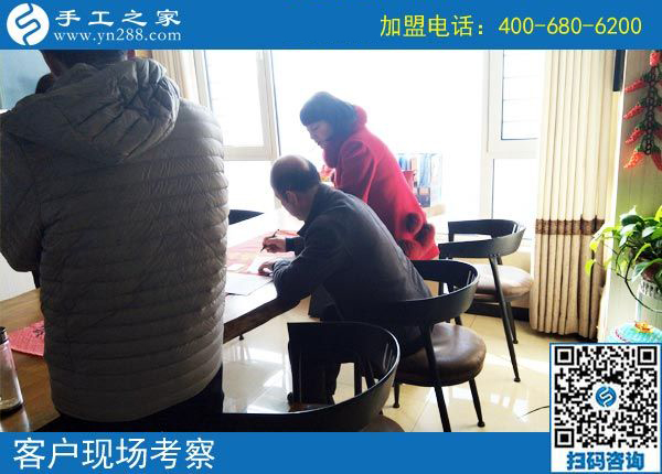3月7日，男女都能做，可以寄到家做的手工活是個什么樣子？手工之家接待考察加工客戶剪影
