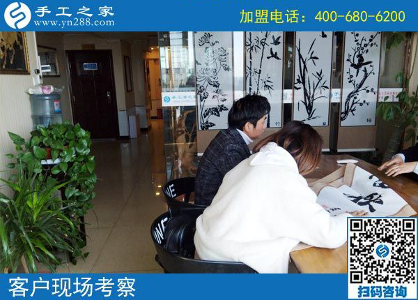 3月12日，想接正規(guī)廠家的手工活，越來越多的人都選擇了這里。手工之家接待考察加工客戶剪影