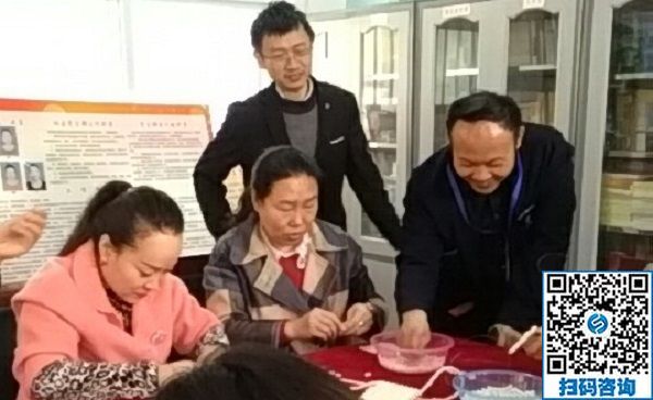 廣場舞外做手工，天津楊女士退休后生活這樣安排
