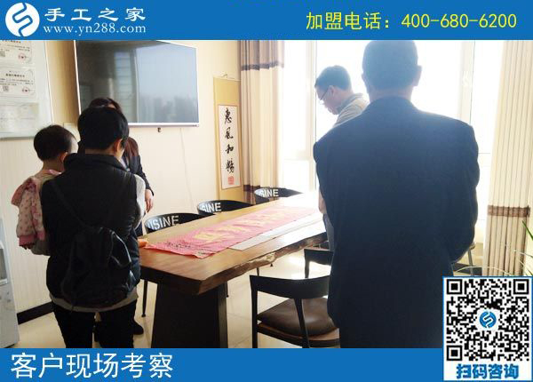 3月18日，她們?nèi)绾瓮ㄟ^這個可以寄到家做的手工活實現(xiàn)了個人的逆襲？手工之家接待考察加工客戶剪影