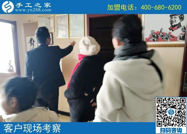 2年時間里，江蘇泰州胡女士堅持在家做串珠手工活掙錢，為了什么