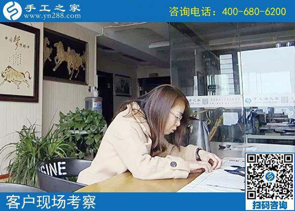 在家做手工活賺錢什么事也不耽誤，河北衡水高女士還能陪著孩子寫作業(yè)