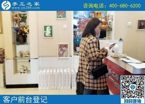 越做越順手，河北定州家庭婦女高女士在家做手工加工掙錢