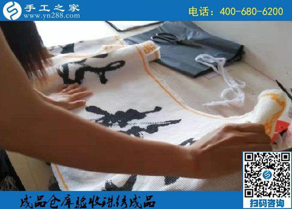 8月15日，在家做什么手工活掙錢，很多人選擇珠繡外發(fā)手工活，手工之家接待考察加工客戶剪影