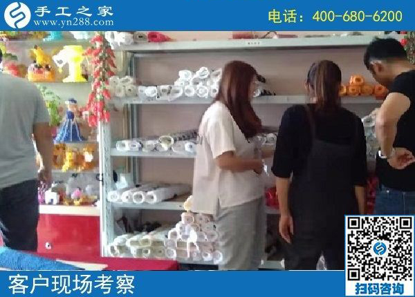 8月28日，在家做的手工活能掙錢，因?yàn)榇蠹疫x擇了這里，手工之家接待考察加工客戶剪影