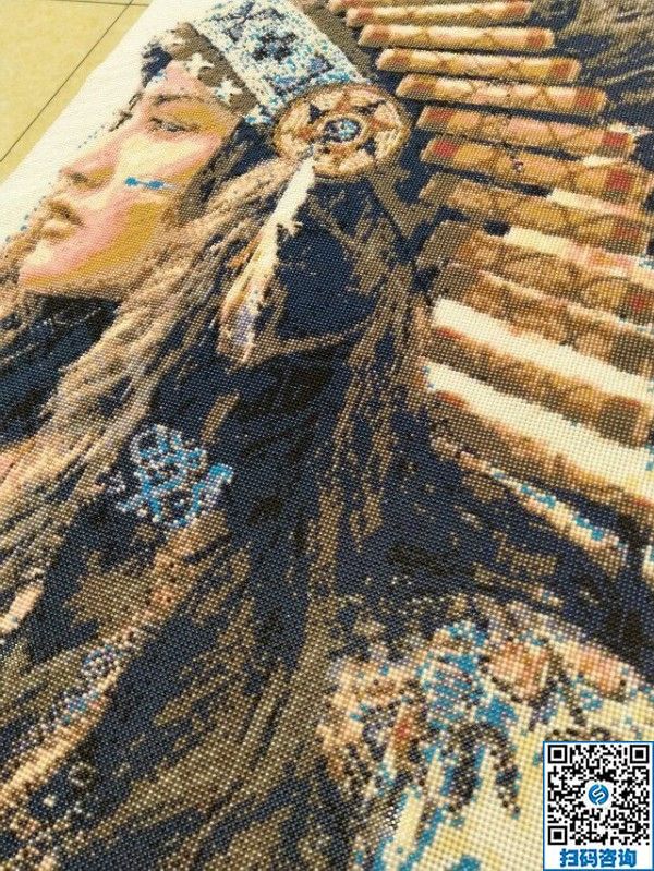 在家做手工活掙錢(qián)，四川一農(nóng)婦靠雙手改善生活(圖1)