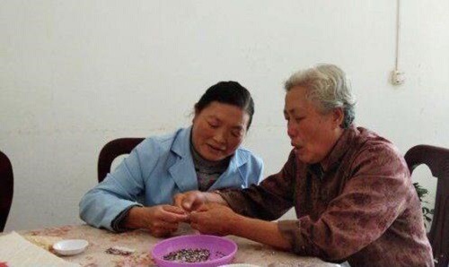 每一位女士，都是偉大的、可敬的！------手工之家祝愿每一位女士三八婦女節(jié)快樂！