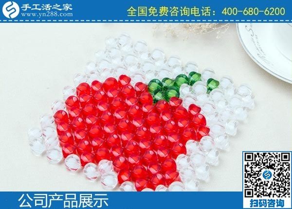 3月20日，手工活外發(fā)加工掙錢(qián)的創(chuàng)業(yè)好項(xiàng)目，手工活加盟項(xiàng)目大家都選了這里，手工之家勵(lì)志珠珠繡立體串珠成品實(shí)拍