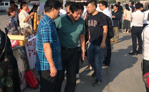 亮相“中國農(nóng)民豐收節(jié)”，勵(lì)志珠珠繡等純手工大放異彩(圖4)