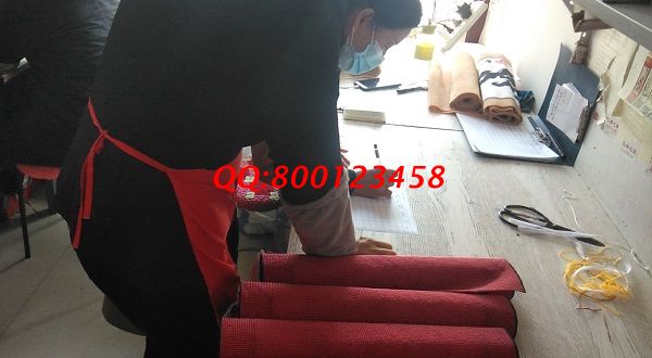 10月19日，做手工活掙錢，這個可以寄到家做的手工活外發(fā)加工項目更有意義，手工之家接待考察合作加工客戶剪影