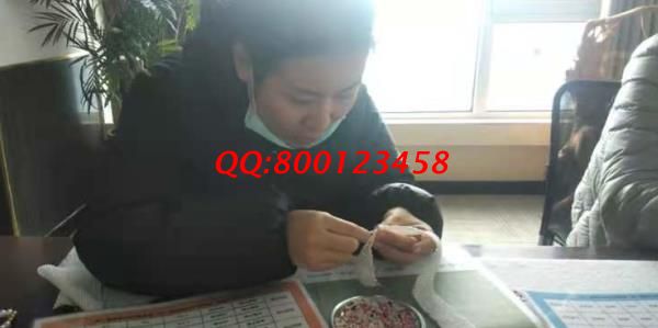 11月22日，拿回家做的手工活靠譜嗎?大家都選擇服務完善的珠繡外發(fā)手工活，手工活簡單好做，手工之家接待考察合作加工客戶剪影