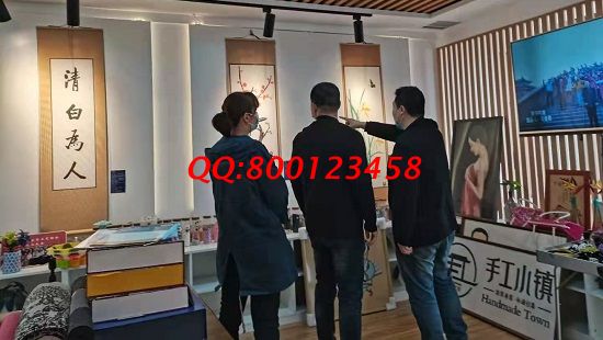 4月11日，想接正規(guī)廠家的手工活，珠繡這個拿回家做的手工活，成為越來越多人的選擇。手工之家接待考察合作加工客戶剪影