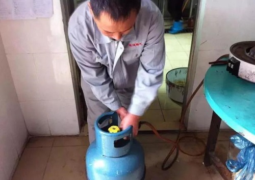 防騙在行動(dòng)，手工之家提醒農(nóng)民朋友，這些騙局要注意，也許就在你的身邊(圖1)