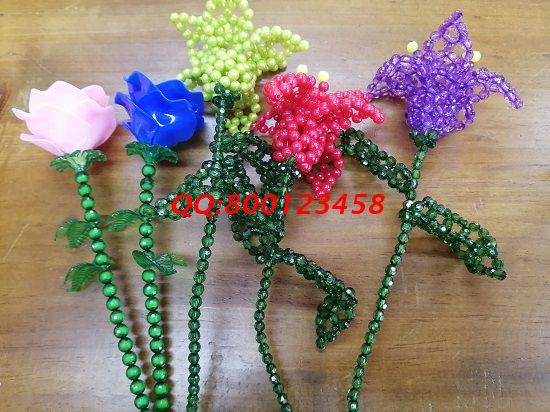 5月17日，找正規(guī)手工活外發(fā)加工企業(yè)，找適合的外發(fā)手工活，來手工之家就對了，勵志珠珠繡串珠手工花實(shí)拍