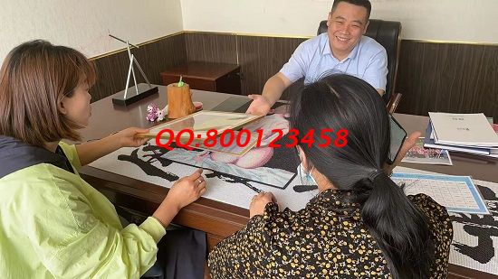 5月25日，找拿回家做的手工活掙錢，找正規(guī)手工活外發(fā)加工企業(yè)，就選勵志珠珠繡，手工之家接待考察合作加工客戶