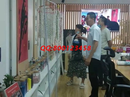 6月6日，長期有活兒，加工費(fèi)有保障，這個(gè)拿回家做的手工活外發(fā)加工項(xiàng)目，大家都很滿意，圖為手工之家接待考察合作加工客戶剪影