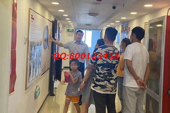 7月13日，拿回家做的手工活，珠繡外發(fā)手工活沒有年齡限制，都可以做好，手工之家接待考察合作加工客戶剪影
