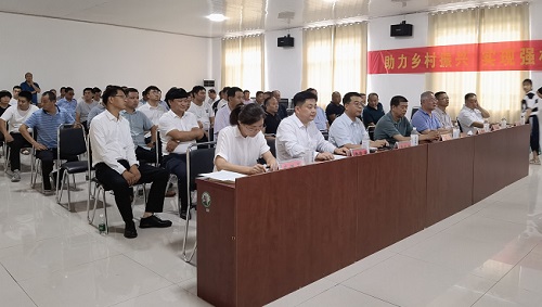 助力鄉(xiāng)村振興，用手工帶動(dòng)農(nóng)民富裕------記手工之家創(chuàng)始人參加邯鄲梁二莊鎮(zhèn)重點(diǎn)項(xiàng)目集中簽約儀式