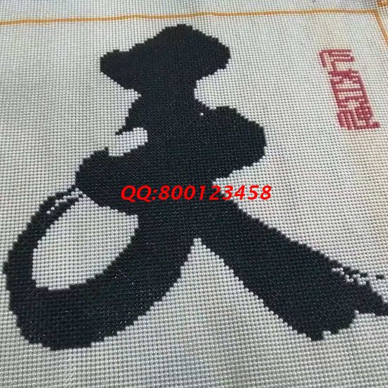 9月3日，做好珠繡外發(fā)手工活，在家做手工活掙錢，加工人員要做到這幾點(diǎn)。圖為勵(lì)志珠珠繡成品細(xì)節(jié)實(shí)拍