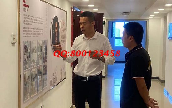 9月5日，實地考察、詳細了解，這個拿回家做的手工活讓人放心，在家足不出戶做勵志珠珠繡手工能掙錢，圖為手工之家接待考察合作加工客戶剪影