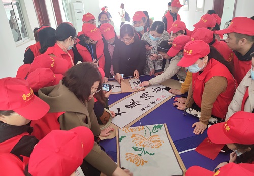 繡珠圓圓，月圓圓，在家手工人團(tuán)圓(圖3)
