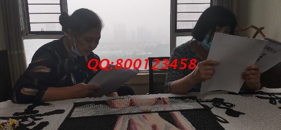 9月24日，在家做什么手工活放心，這個(gè)手工活外發(fā)加工企業(yè)的珠繡手工是個(gè)好選擇，圖為手工之家接待考察合作加工客戶剪影