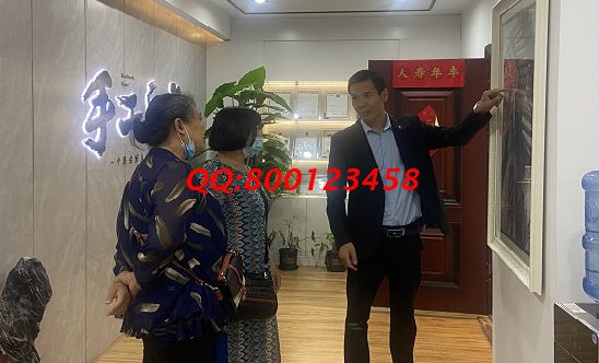 9月24日，在家做什么手工活放心，這個(gè)手工活外發(fā)加工企業(yè)的珠繡手工是個(gè)好選擇，圖為手工之家接待考察合作加工客戶剪影