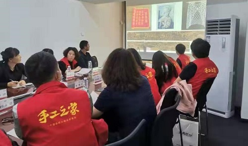 深刻、實(shí)用、全面 --- --- 記手工之家第五期全國(guó)優(yōu)秀繡娘培訓(xùn)會(huì)