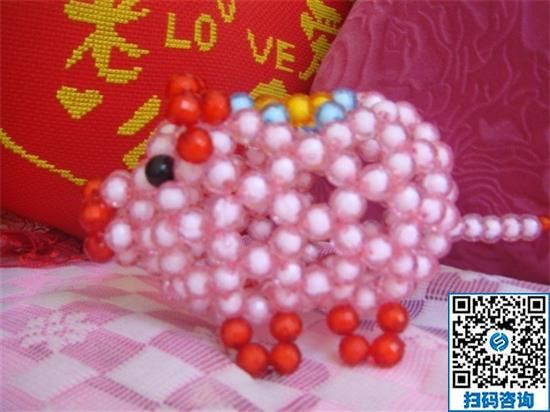 拿回家做的手工活，寶媽做立體串珠手工活，時(shí)尚環(huán)保，時(shí)間自由