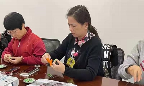 手工活外發(fā)加工回收好平臺，手工之家常年有活做(圖1)