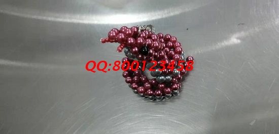 12月2日，想在家做手工活掙錢(qián)，想選擇手工之家的勵(lì)志珠珠繡，材料方面的政策很完善，可以放心選擇，圖為勵(lì)志珠珠繡串珠產(chǎn)品實(shí)拍(圖3)