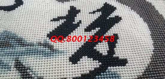 12月10日，可以帶回家做的手工活，越來(lái)越多人選擇手工之家的外發(fā)手工活是有原因的，圖為勵(lì)志珠珠繡成品細(xì)節(jié)實(shí)拍(圖2)