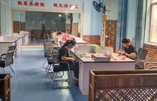 端午粽飄香，居家珠繡忙------手工之家給大家送端午祝福