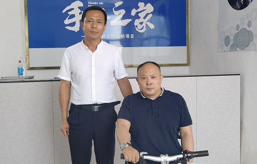 珠繡手工落地生根，讓農(nóng)民能多一份收入(圖4)
