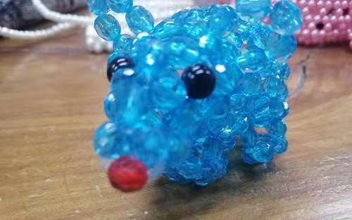 在家做串珠手工活，夏天在家掙錢(qián)的好方法(圖1)