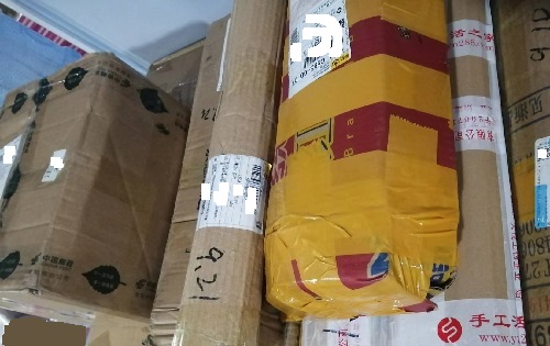 9月22日，純手工活外發(fā)加工項目，手工活兼職，選擇手工之家的加工人員了解的途徑有些不同，圖為成品倉庫今日待檢手工產(chǎn)品剪影