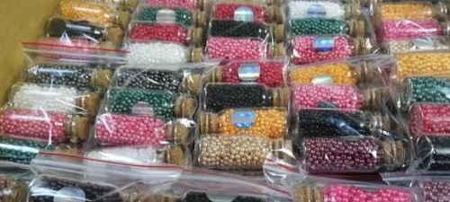10月4日，手工兼職招聘帶回家做，手工活外發(fā)加工，積極扶持，手工之家的這個項目是很多人創(chuàng)業(yè)的好選擇，圖為勵志珠珠繡串珠手工材料剪影