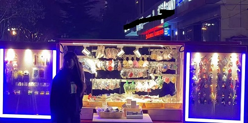 體驗(yàn)，是手工之家移動(dòng)潮品店受歡迎的原因之一