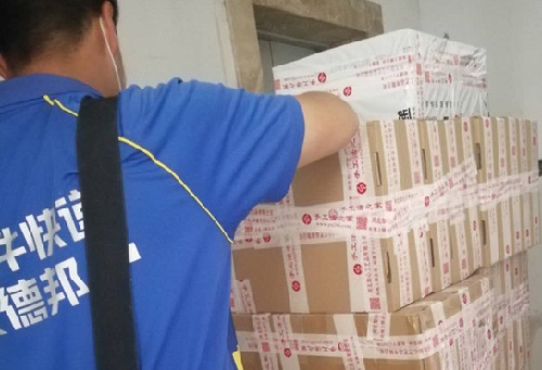 手工活外發(fā)加工正規(guī)廠家直接發(fā)貨，手工之家發(fā)送的材料每次一樣嗎？