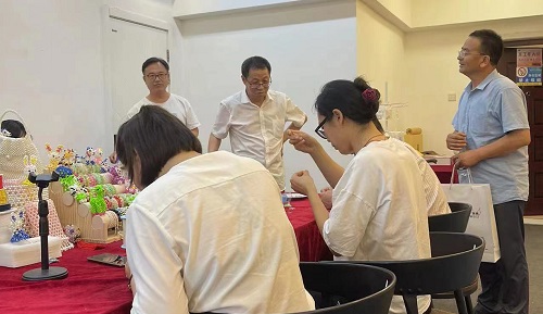 有朋自遠(yuǎn)方來，只為手工而相聚 ------ 記石家莊和甘肅的朋友來到手工之家學(xué)習(xí)考察
