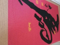 5月9日，手工外發(fā)加工網，全國正規(guī)手工活平臺有哪些，手工之家的加工人員在交流中成為朋友，圖為勵志珠珠繡串珠手工產品剪影