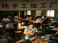 年后找活不用愁，對于有“閑時間”的她們來說，在家小成本開手工加工廠有搞頭