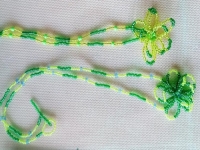 純手工串珠米珠繡產(chǎn)品展示，精美的首飾之項鏈