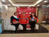 邯鄲不同地區(qū)的三位女士一起來(lái)到手工活之家總部，建立深厚友誼